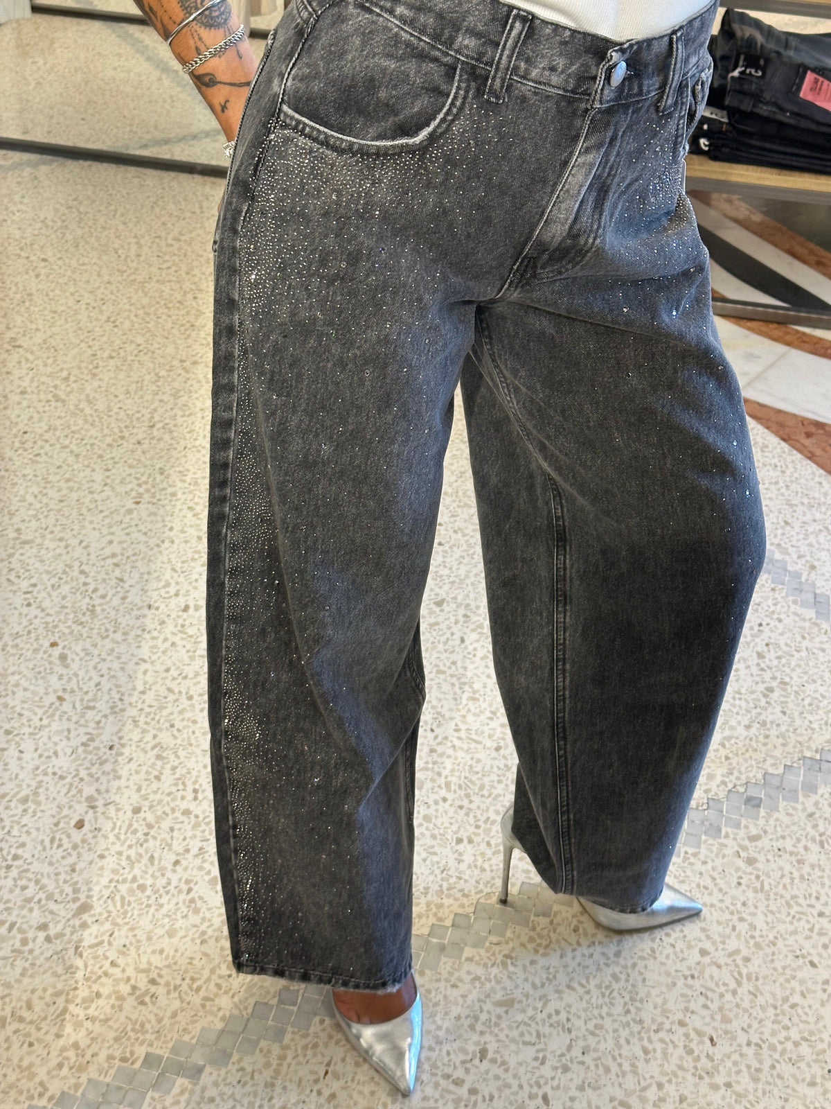 SO ALLURE - Jeans barrel con strass
