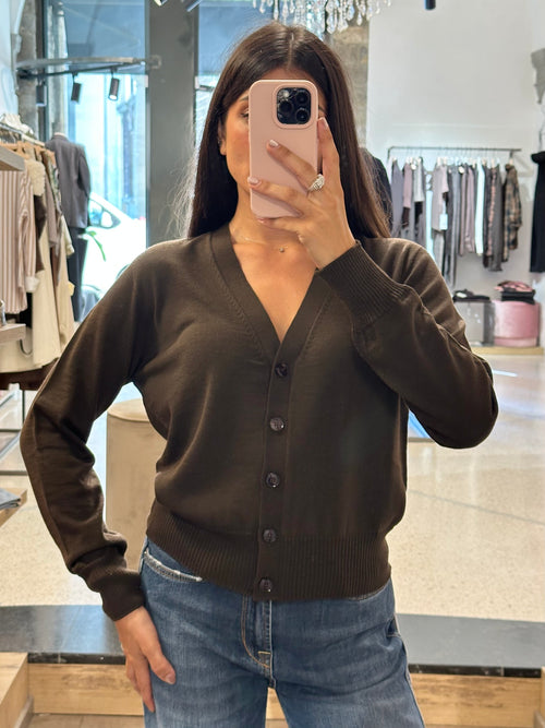 7.1 - Cardigan bottoni marrone