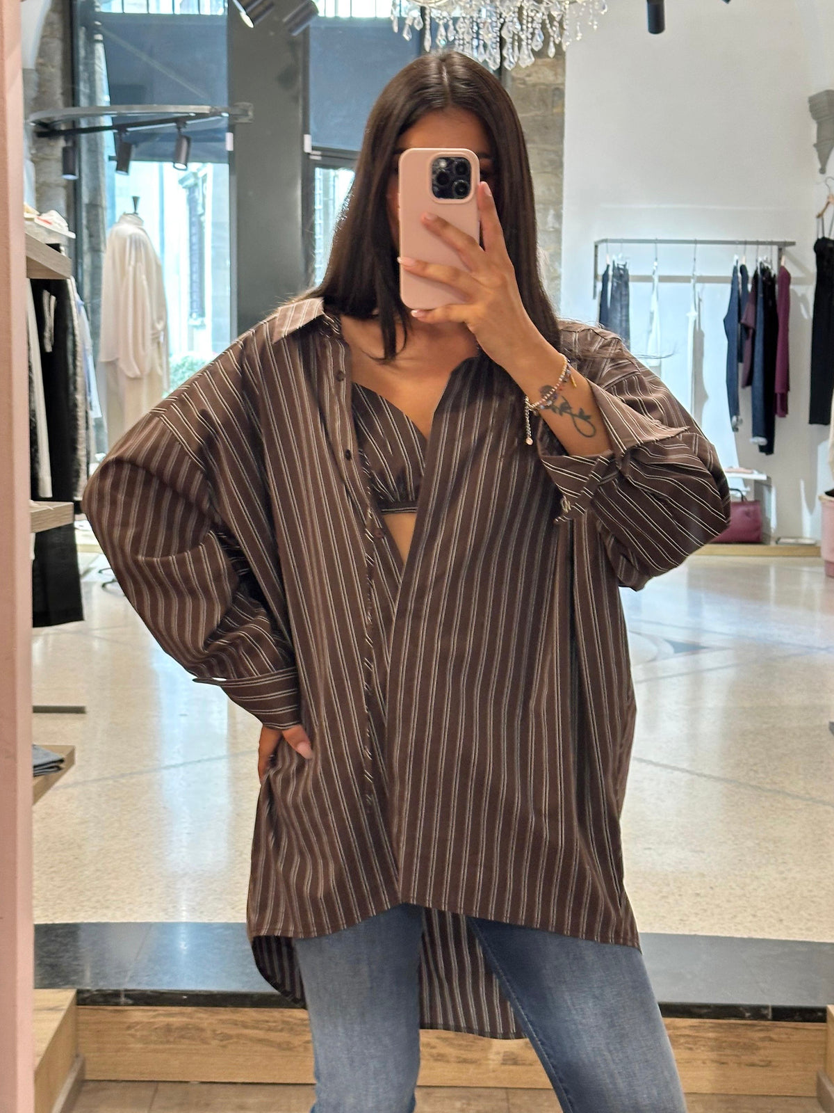 VICOLO - Camicia over con bralette